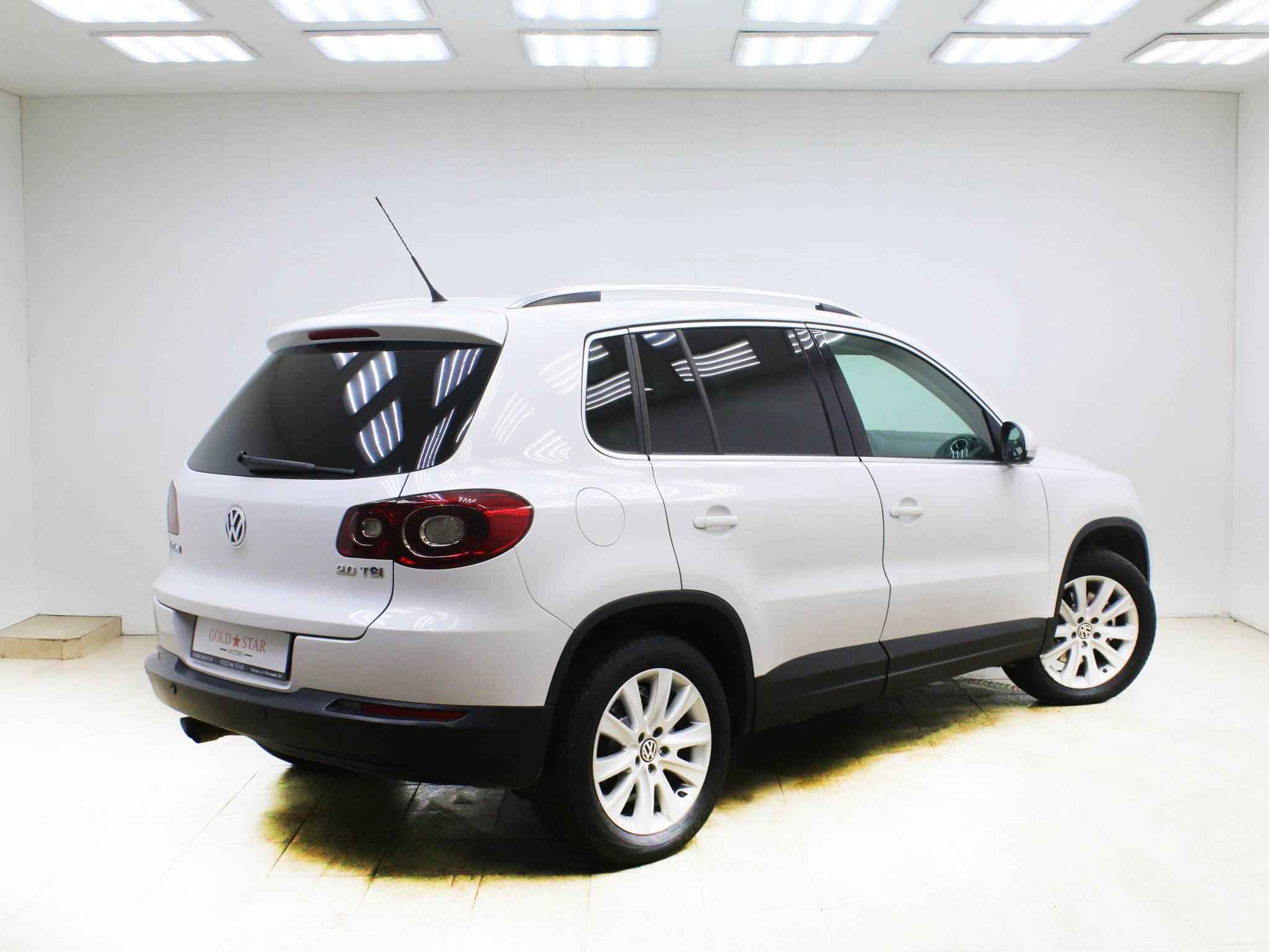 Volkswagen Tiguan, I