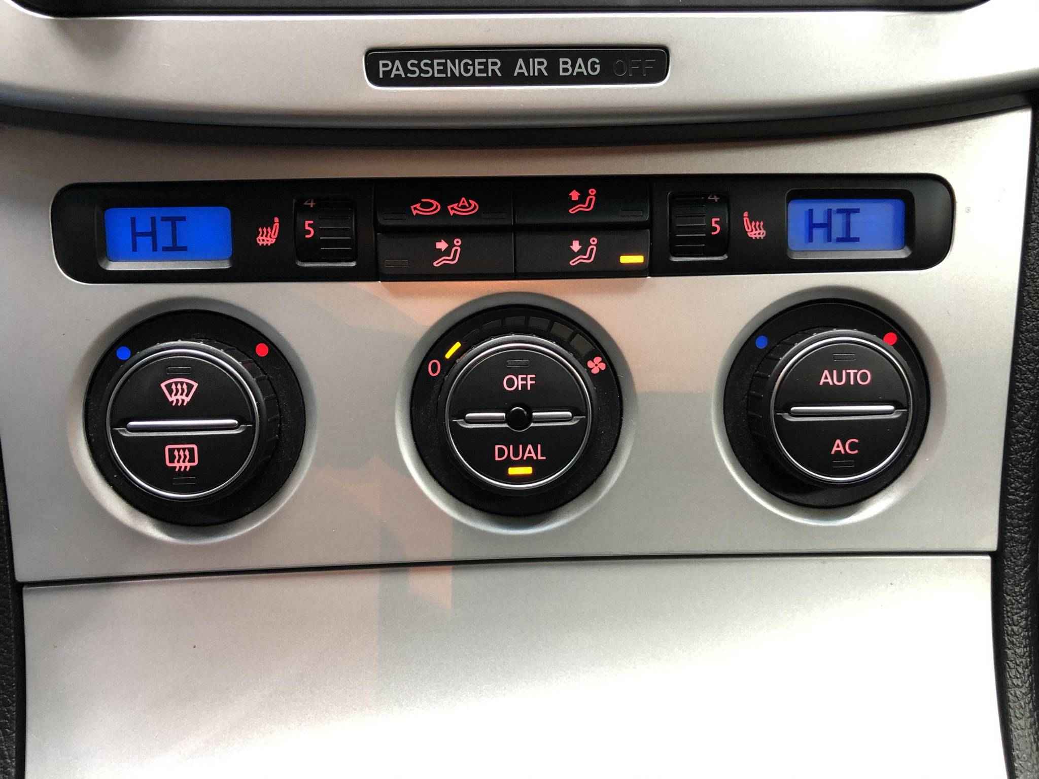 Volkswagen Passat, B6