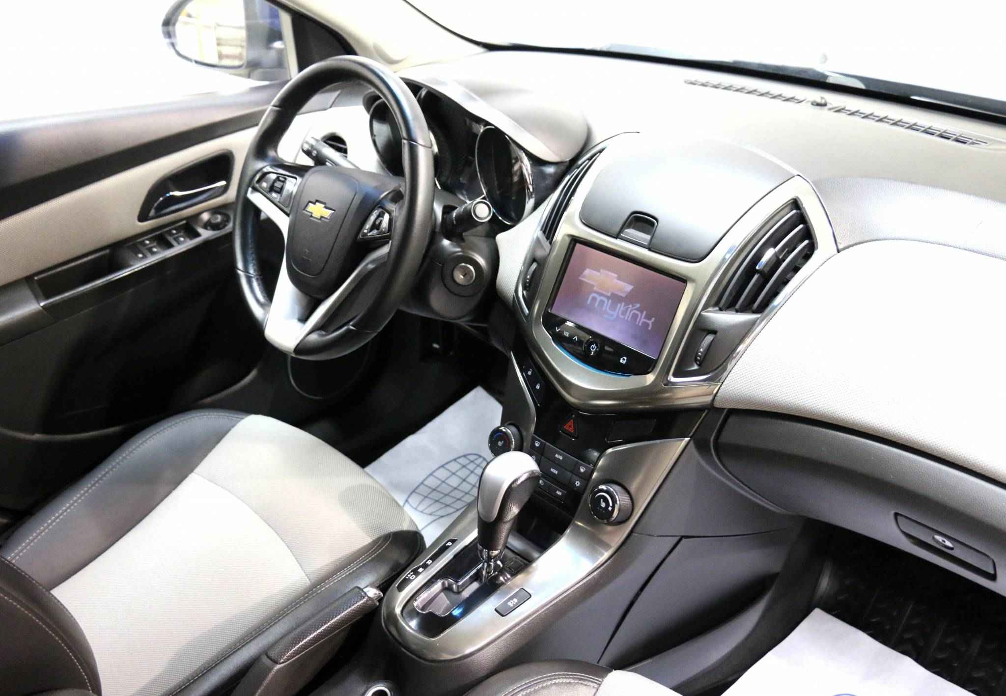 Chevrolet Cruze, I Рестайлинг