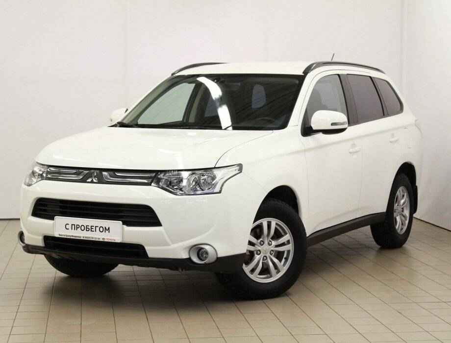 Mitsubishi Outlander, III