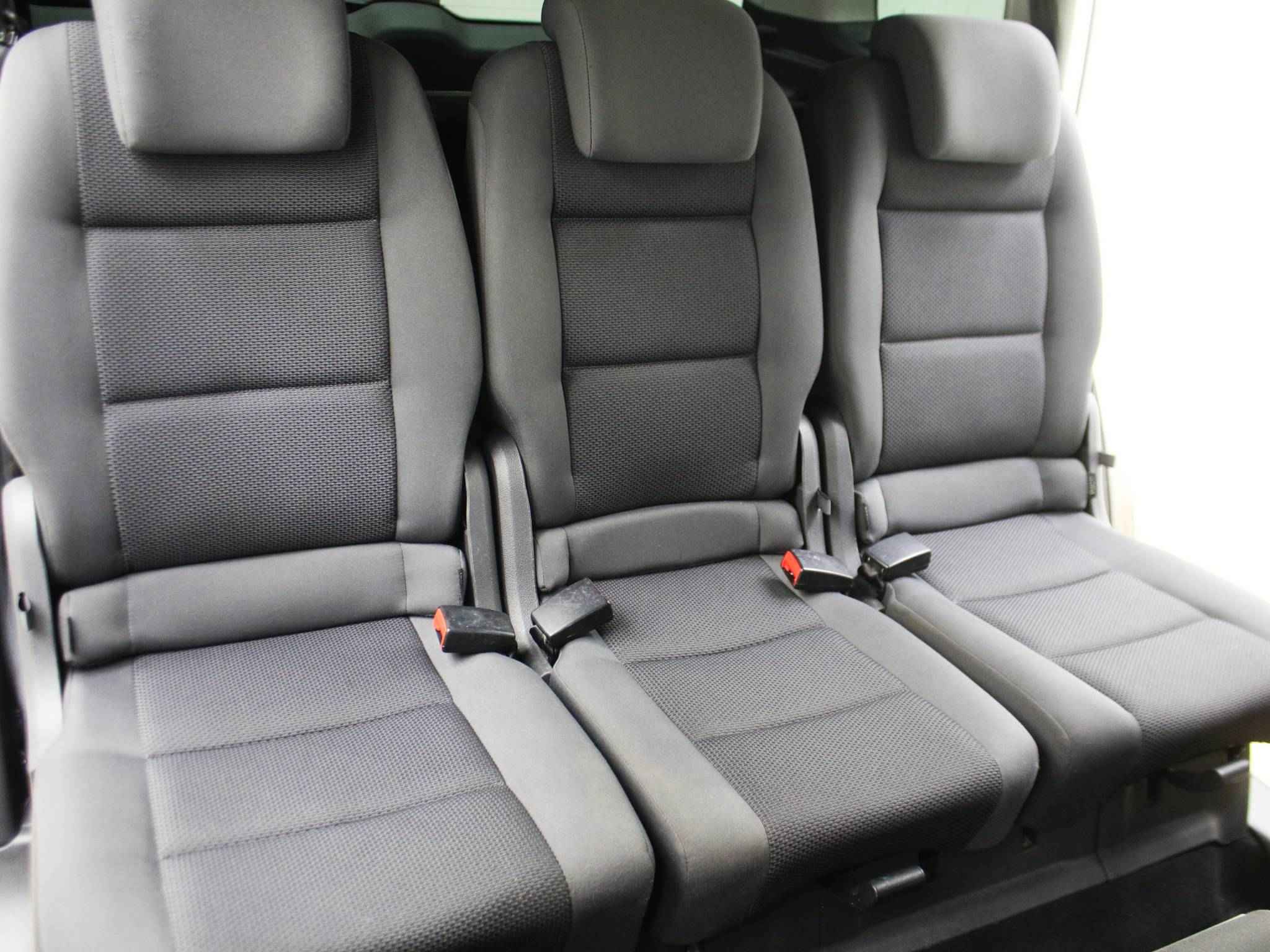 Volkswagen Touran, II