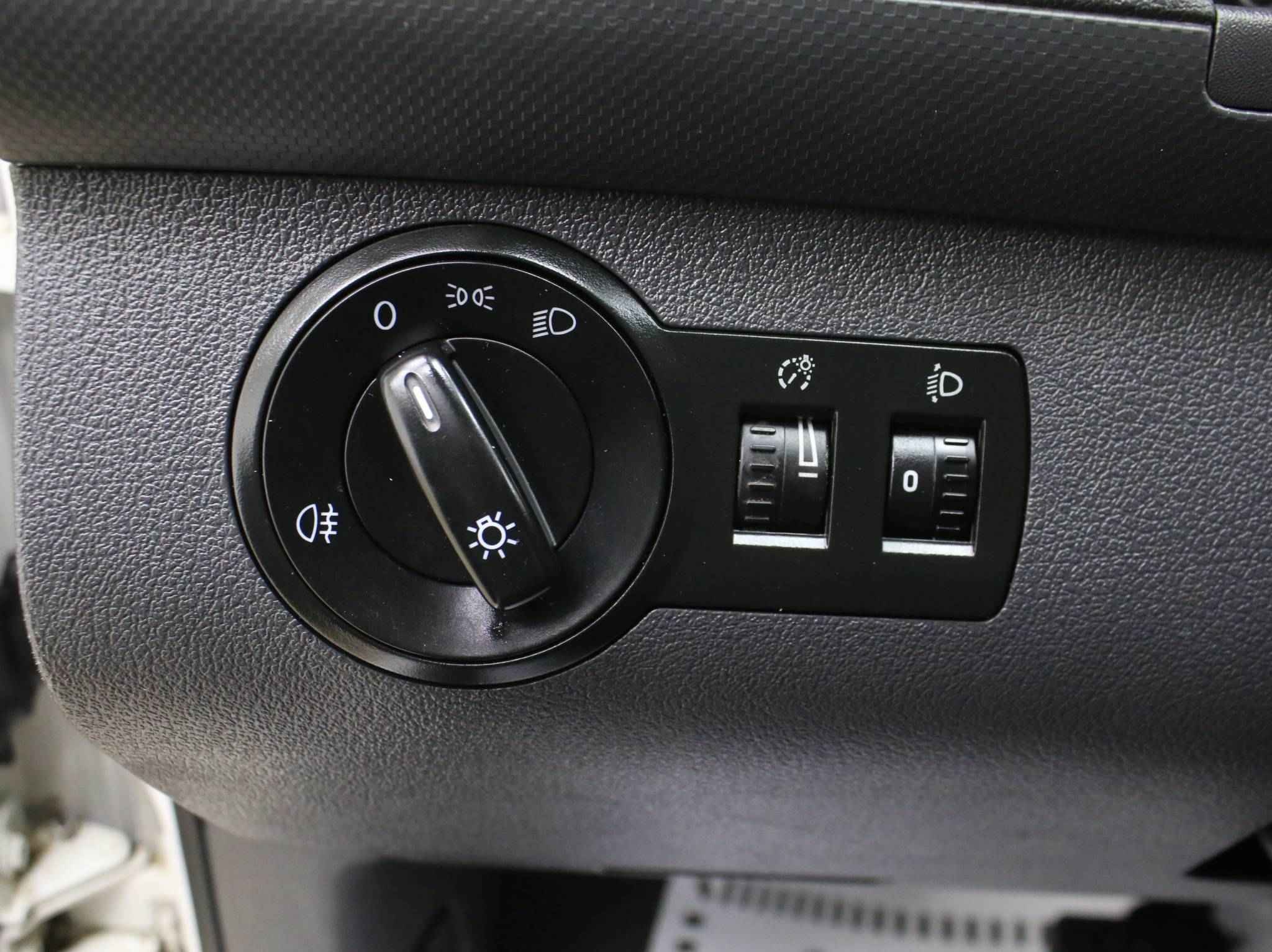 Volkswagen Caddy, III Рестайлинг