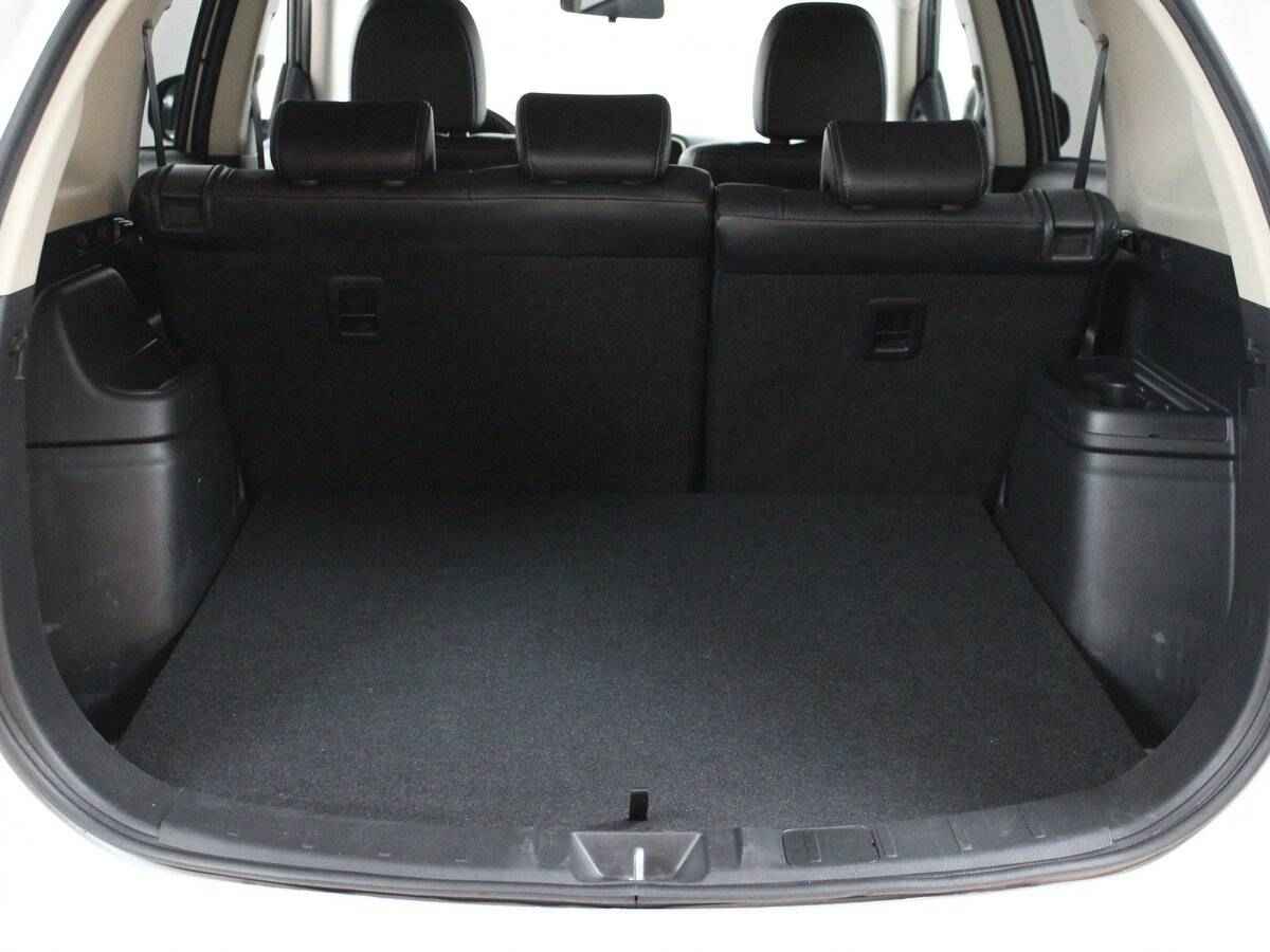 Mitsubishi Outlander, III