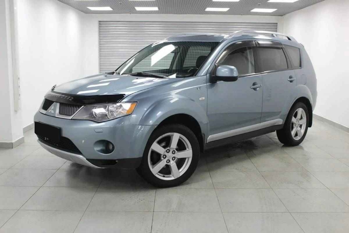 Mitsubishi Outlander, II