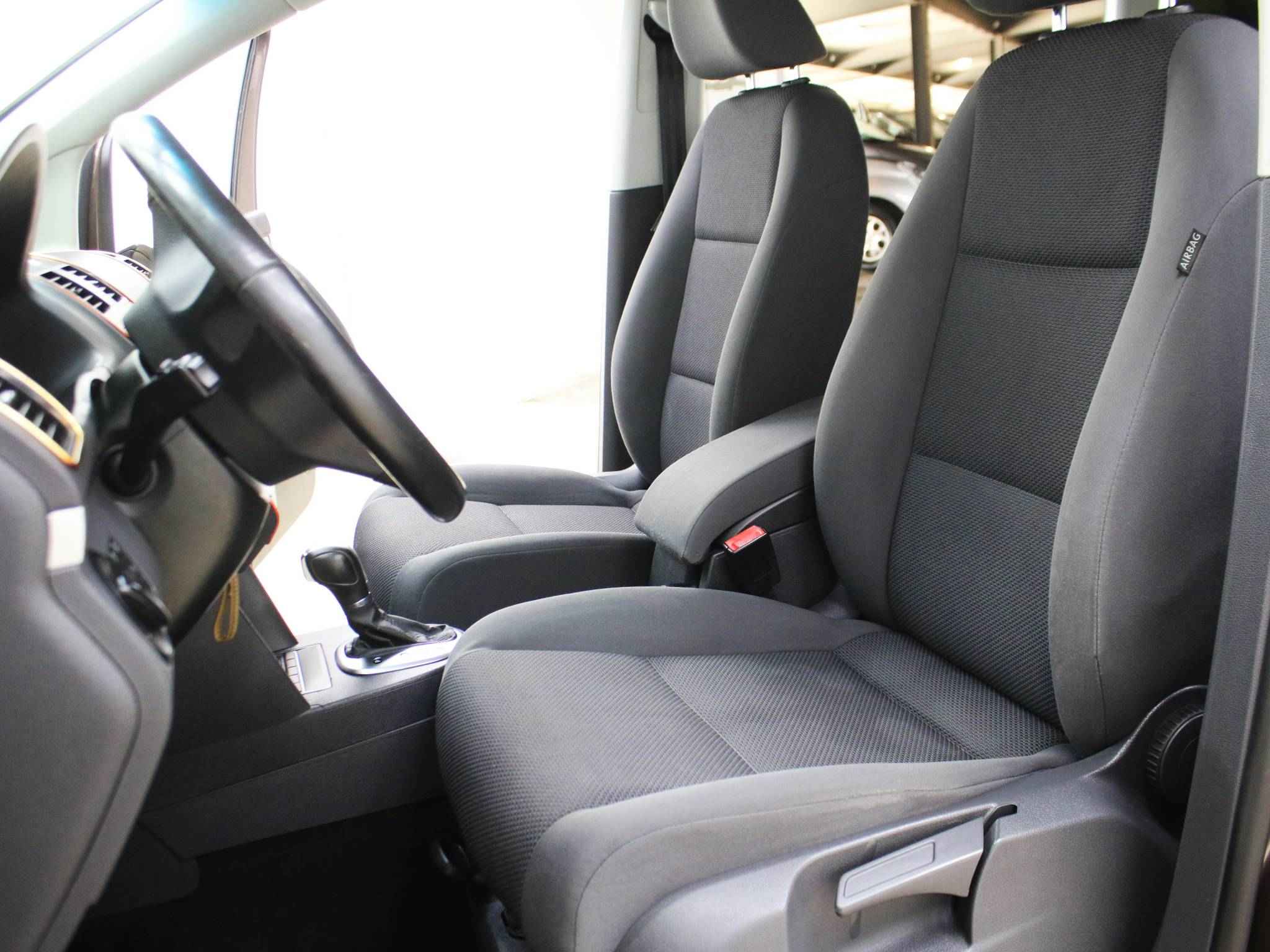 Volkswagen Touran, II