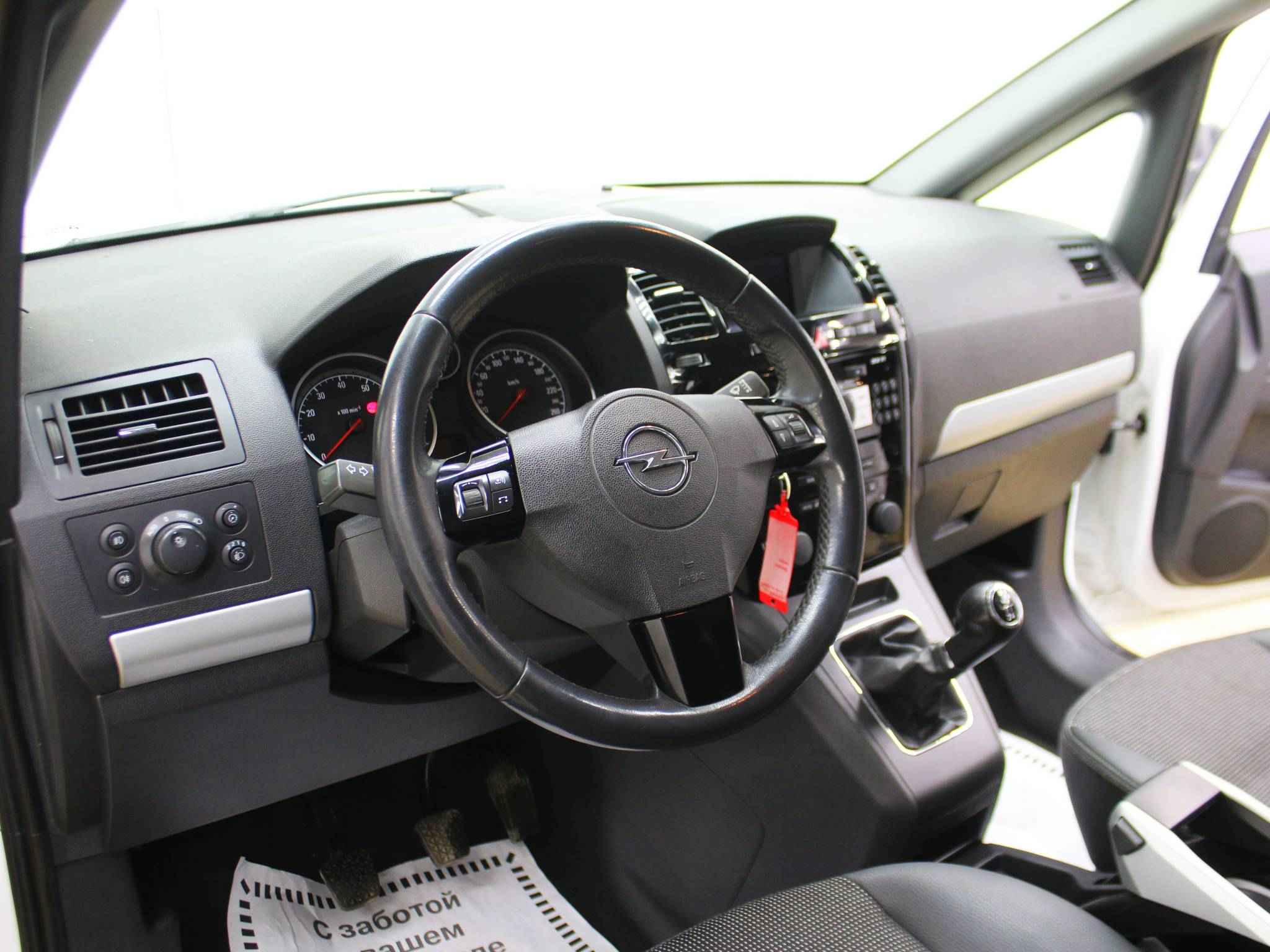 Opel Zafira, B Рестайлинг