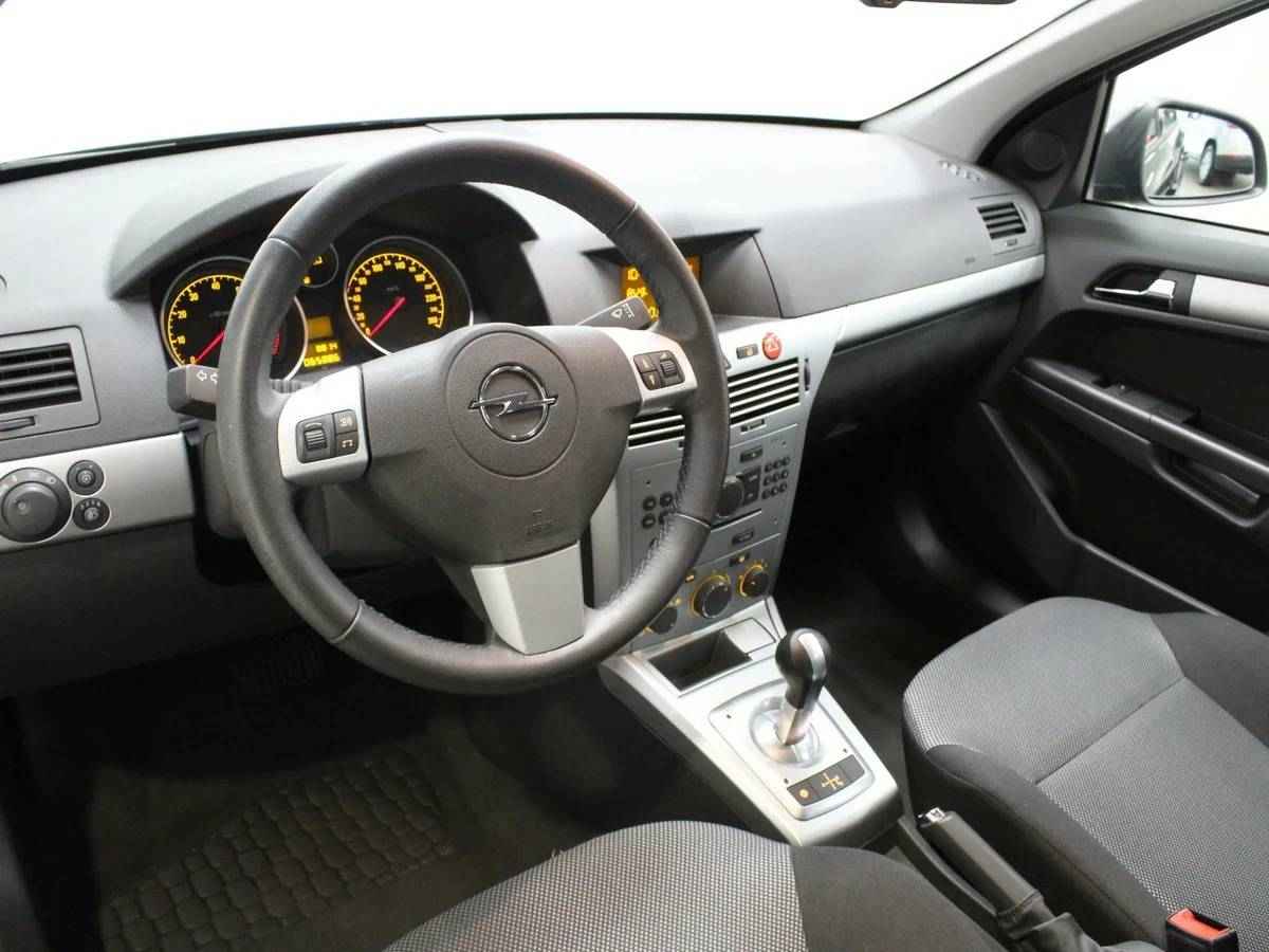 Opel Astra, H Рестайлинг