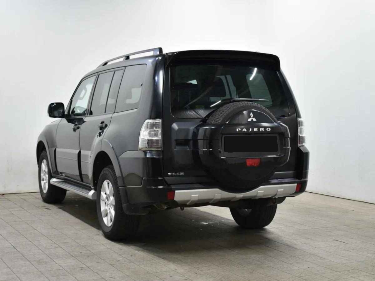 Mitsubishi Pajero, IV Рестайлинг 1