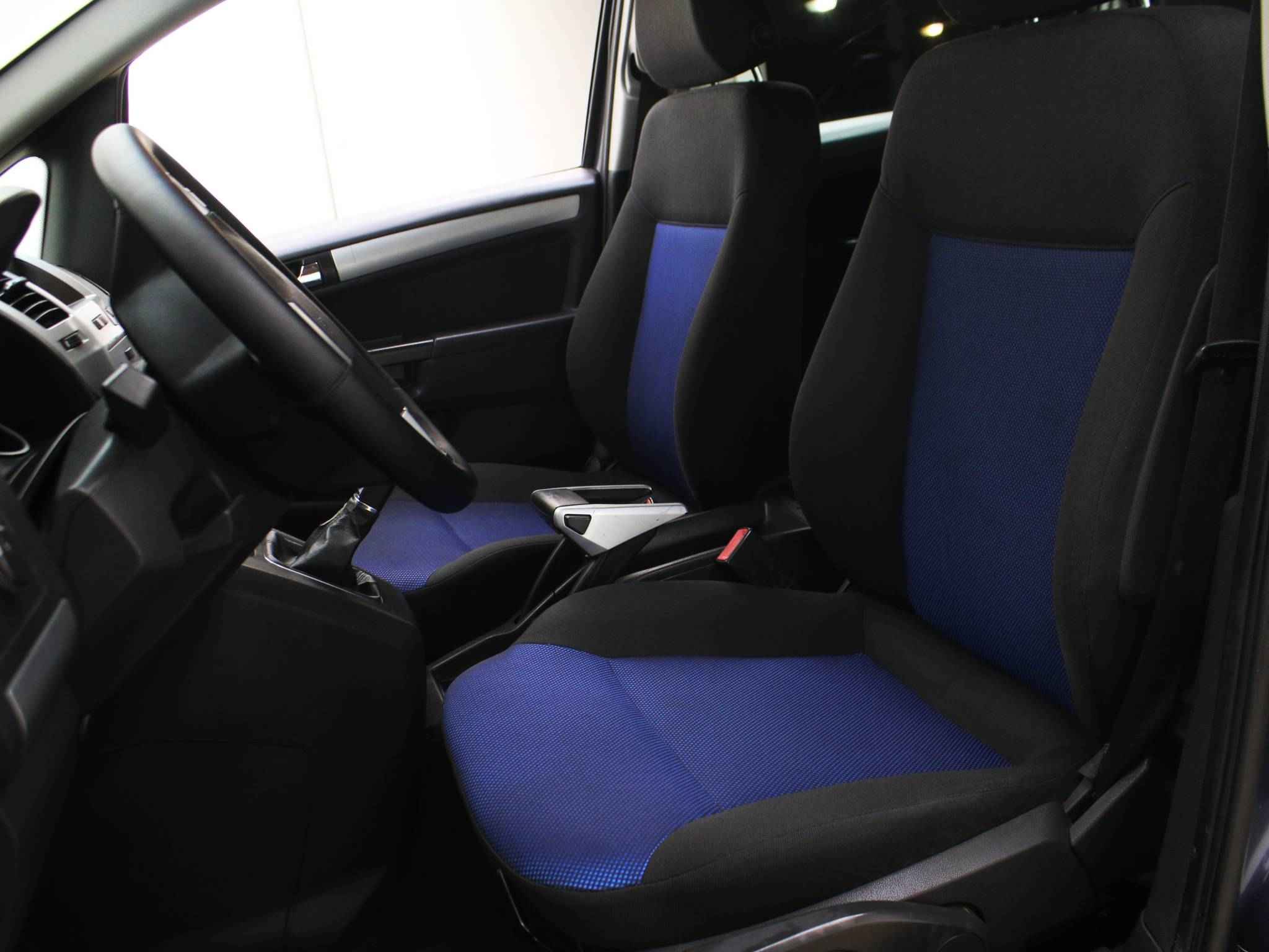 Opel Zafira, B Рестайлинг