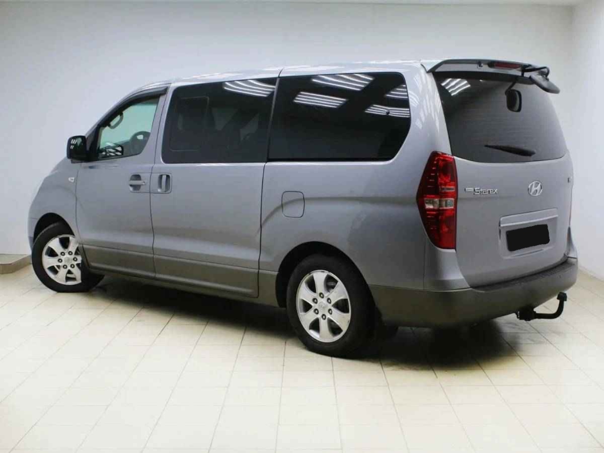 Hyundai Grand Starex, I