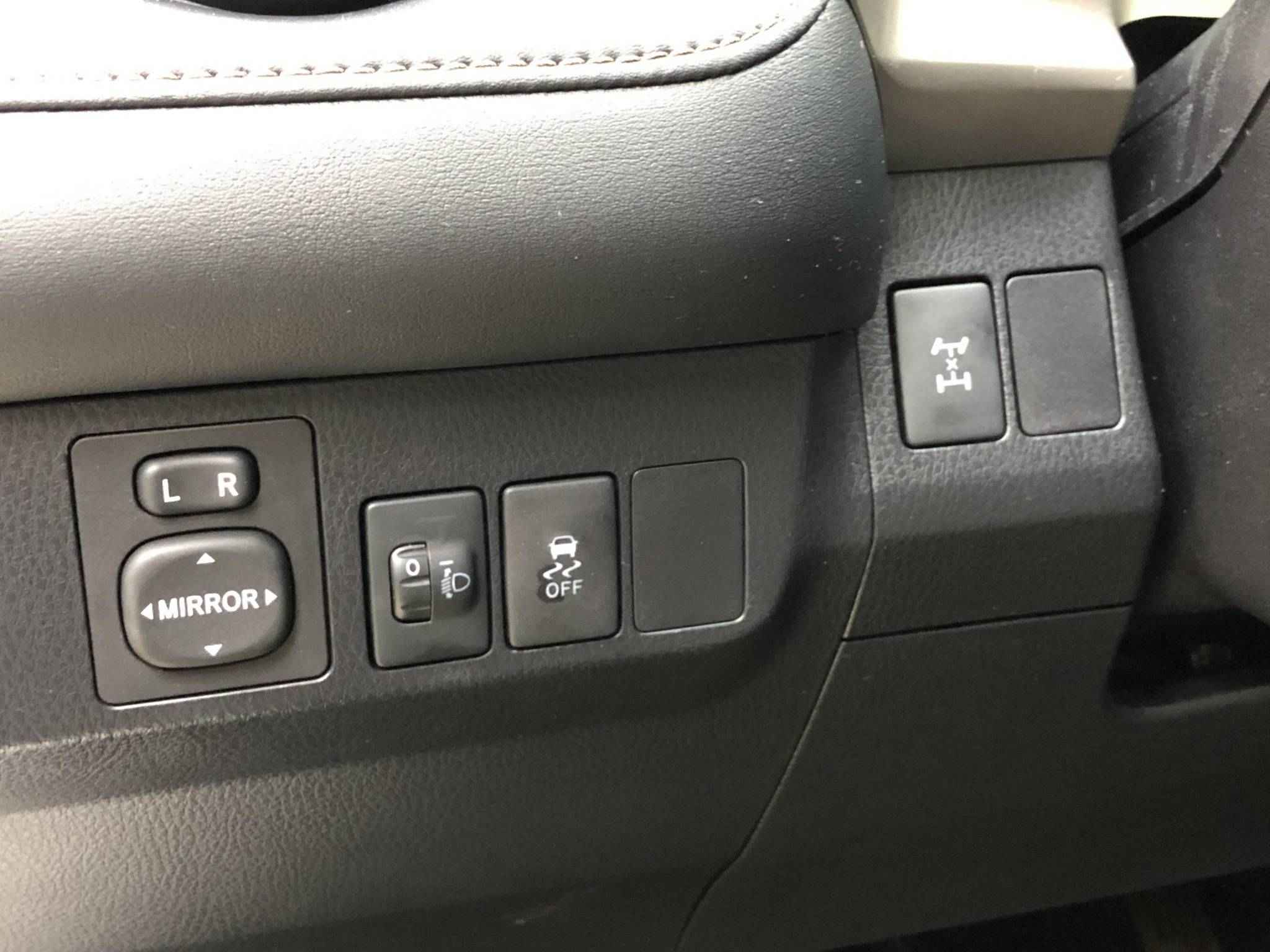 Toyota RAV4, IV (CA40)