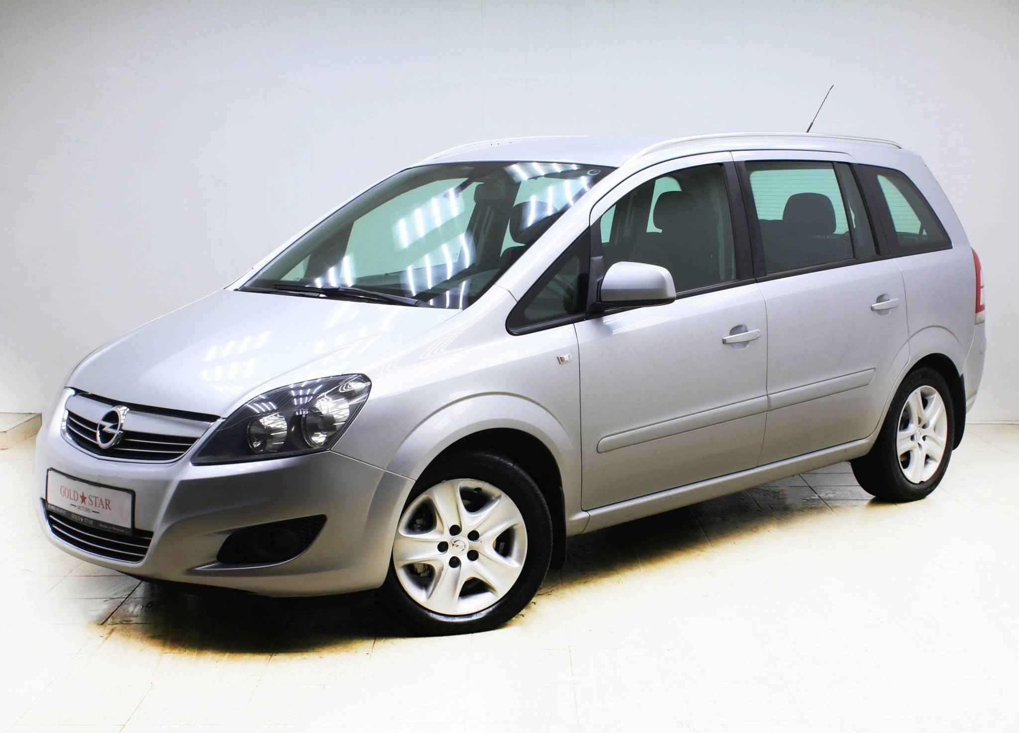 Opel Zafira, B Рестайлинг