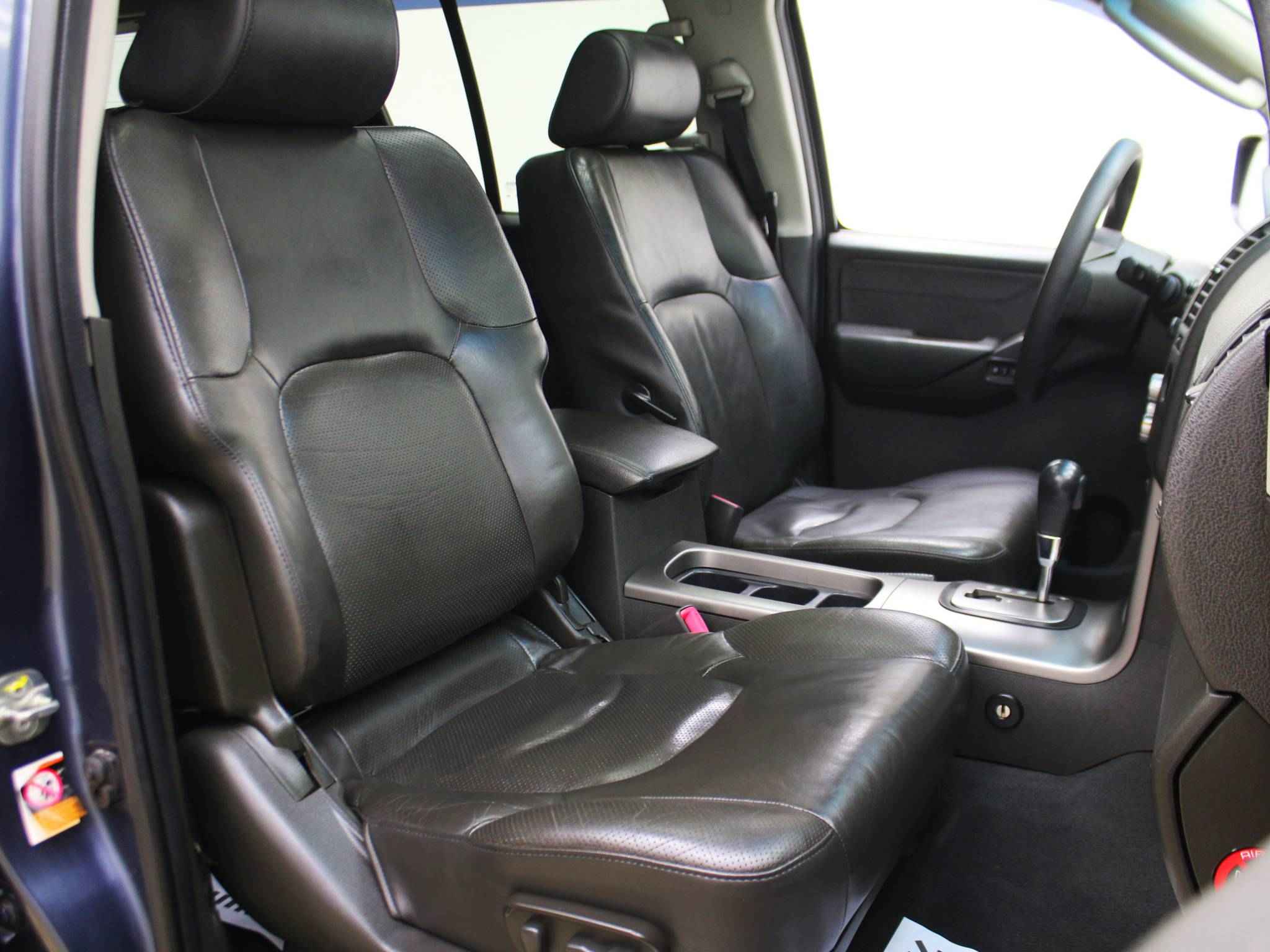 Nissan Pathfinder, III