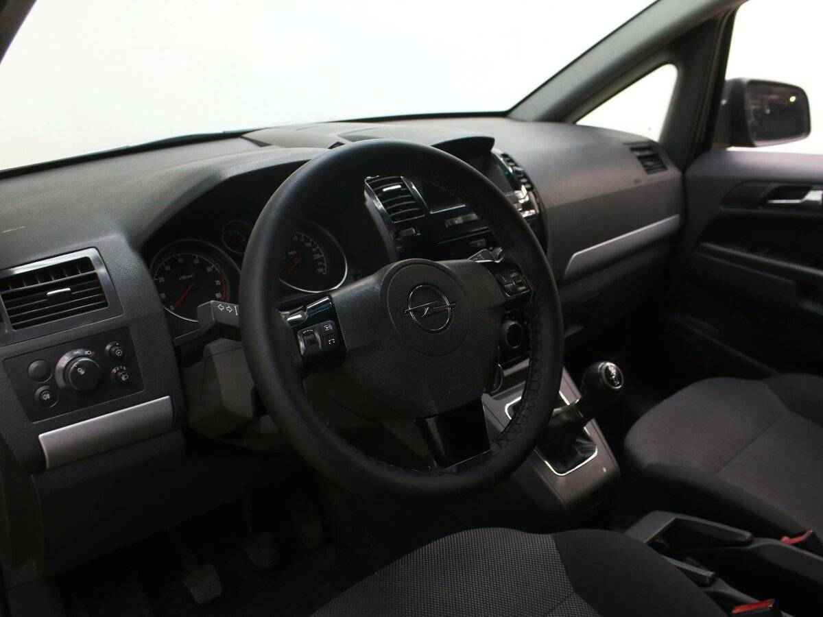 Opel Zafira, B Рестайлинг