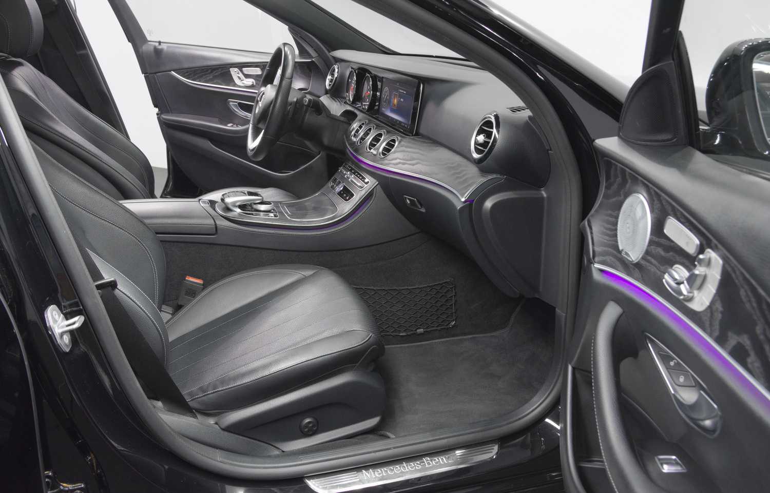 Mercedes-Benz E-Класс 300