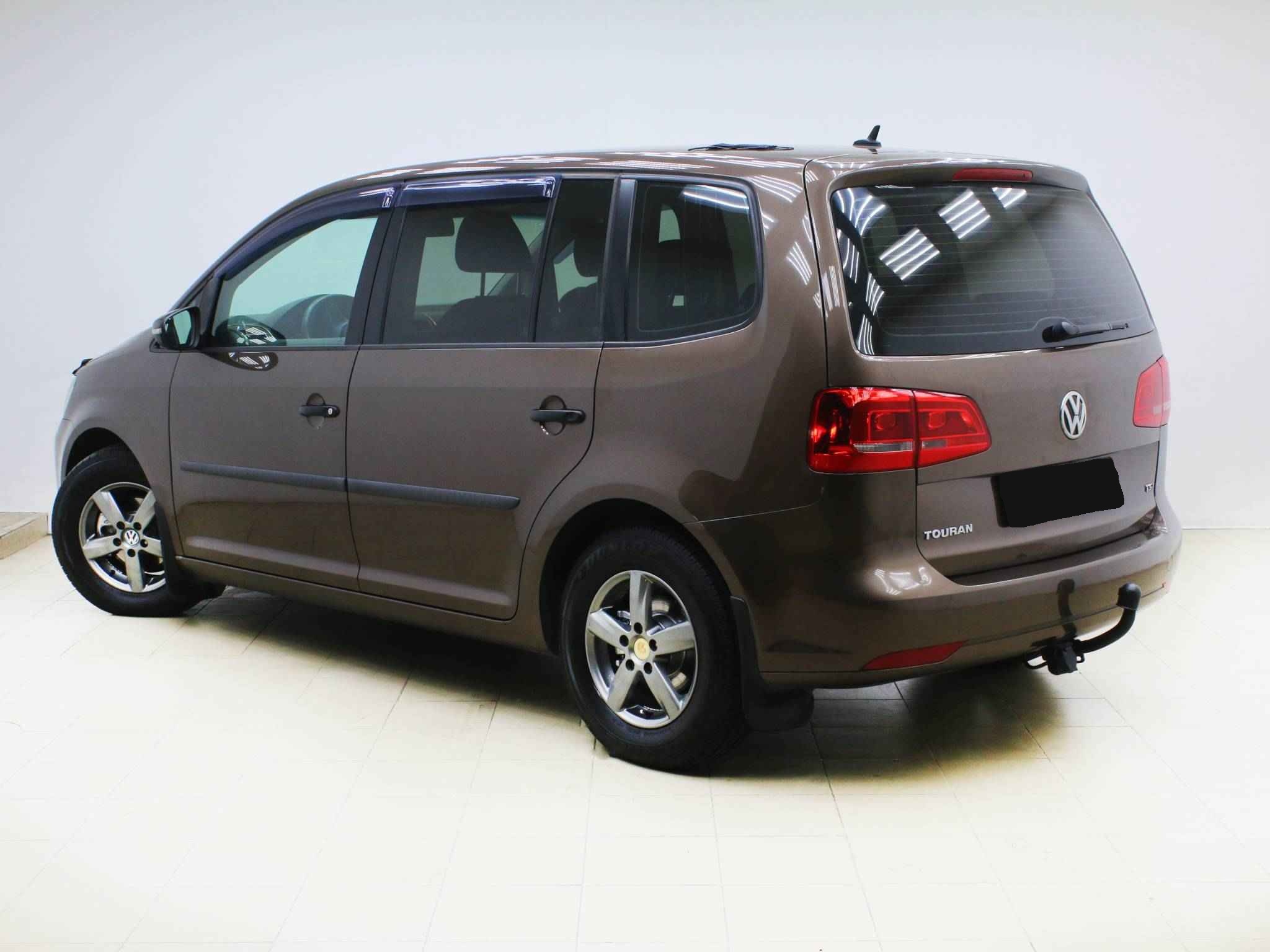 Volkswagen Touran, II