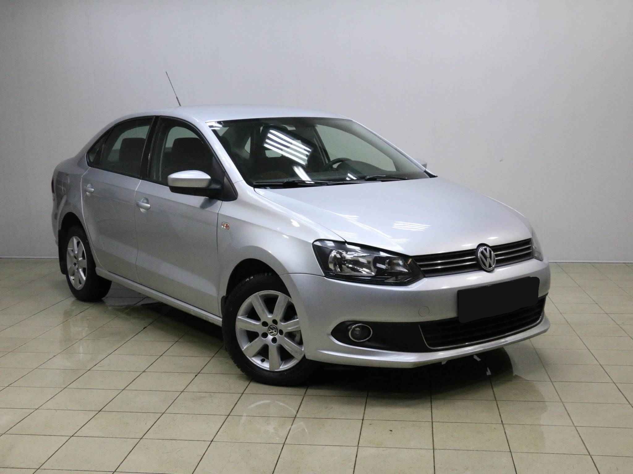 Volkswagen Polo, V
