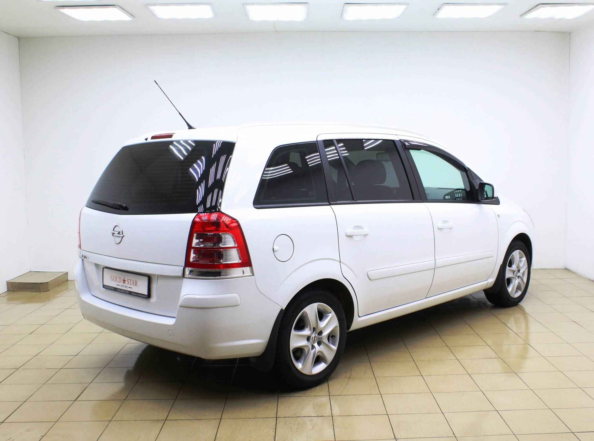 Opel Zafira, B Рестайлинг