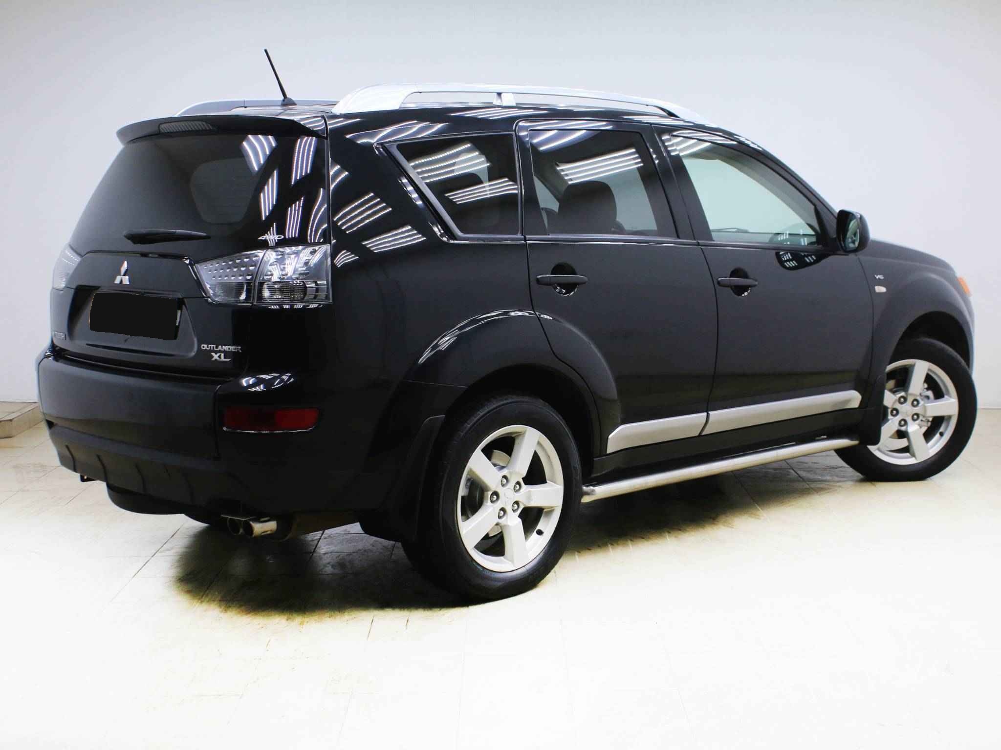 Mitsubishi Outlander, II