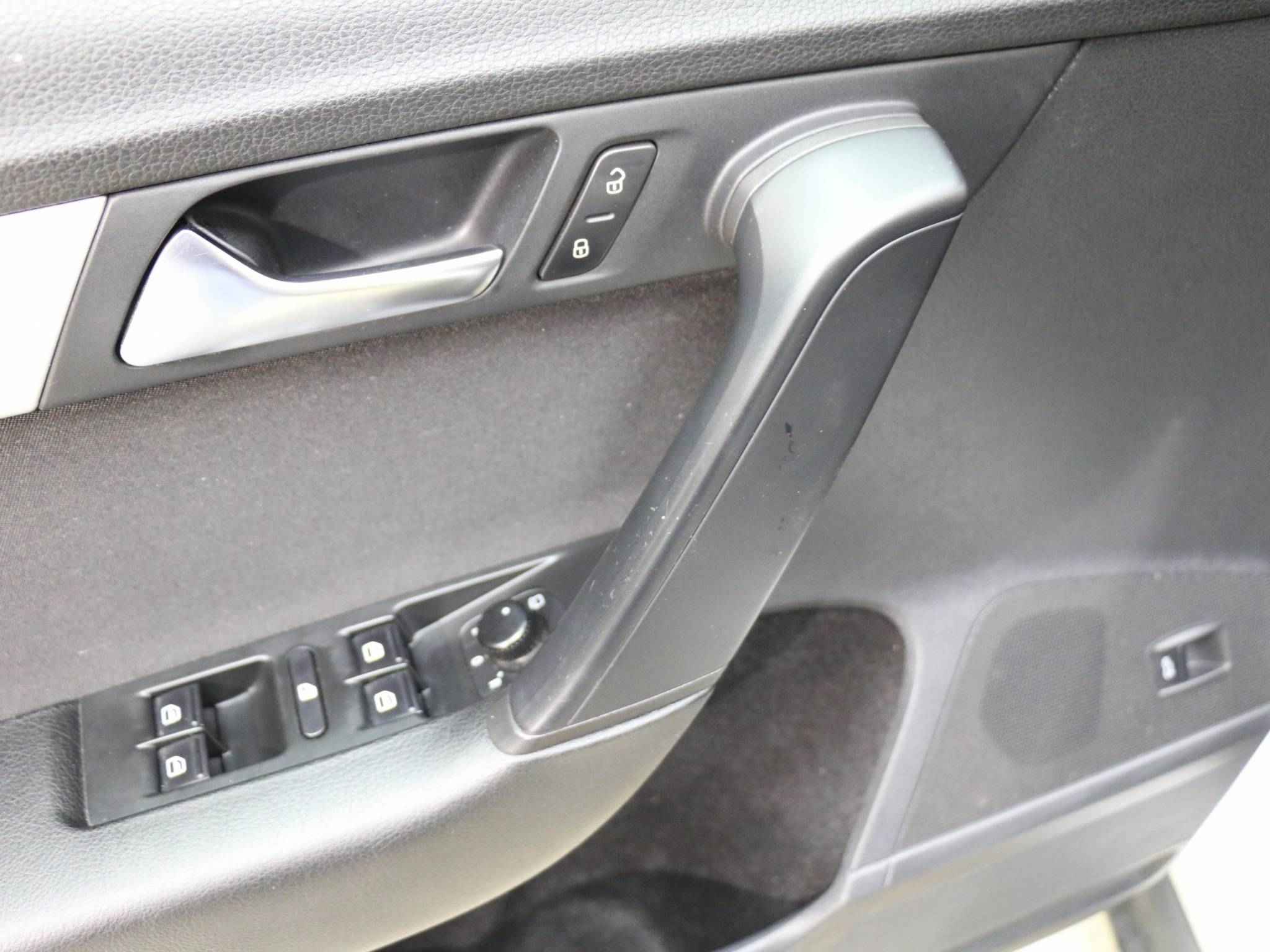 Volkswagen Passat, B7