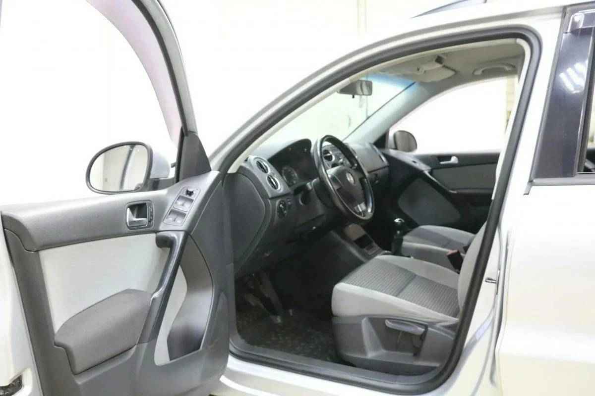 Volkswagen Tiguan, I