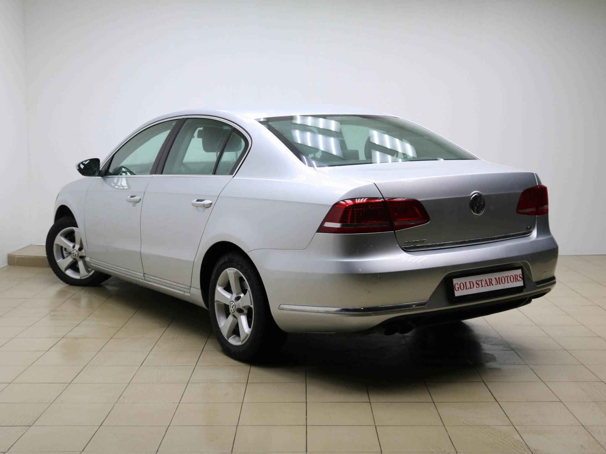 Volkswagen Passat, B7