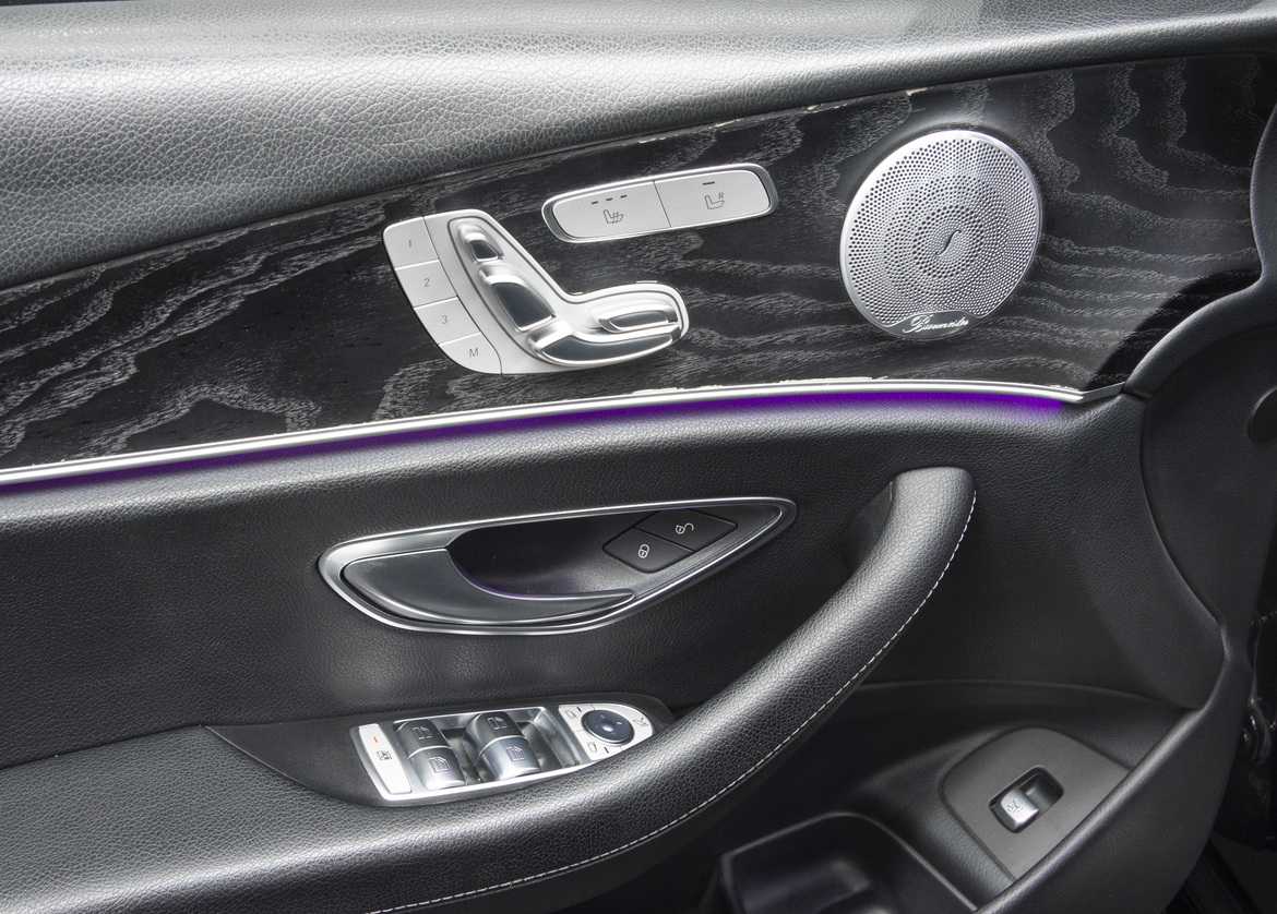 Mercedes-Benz E-Класс 300