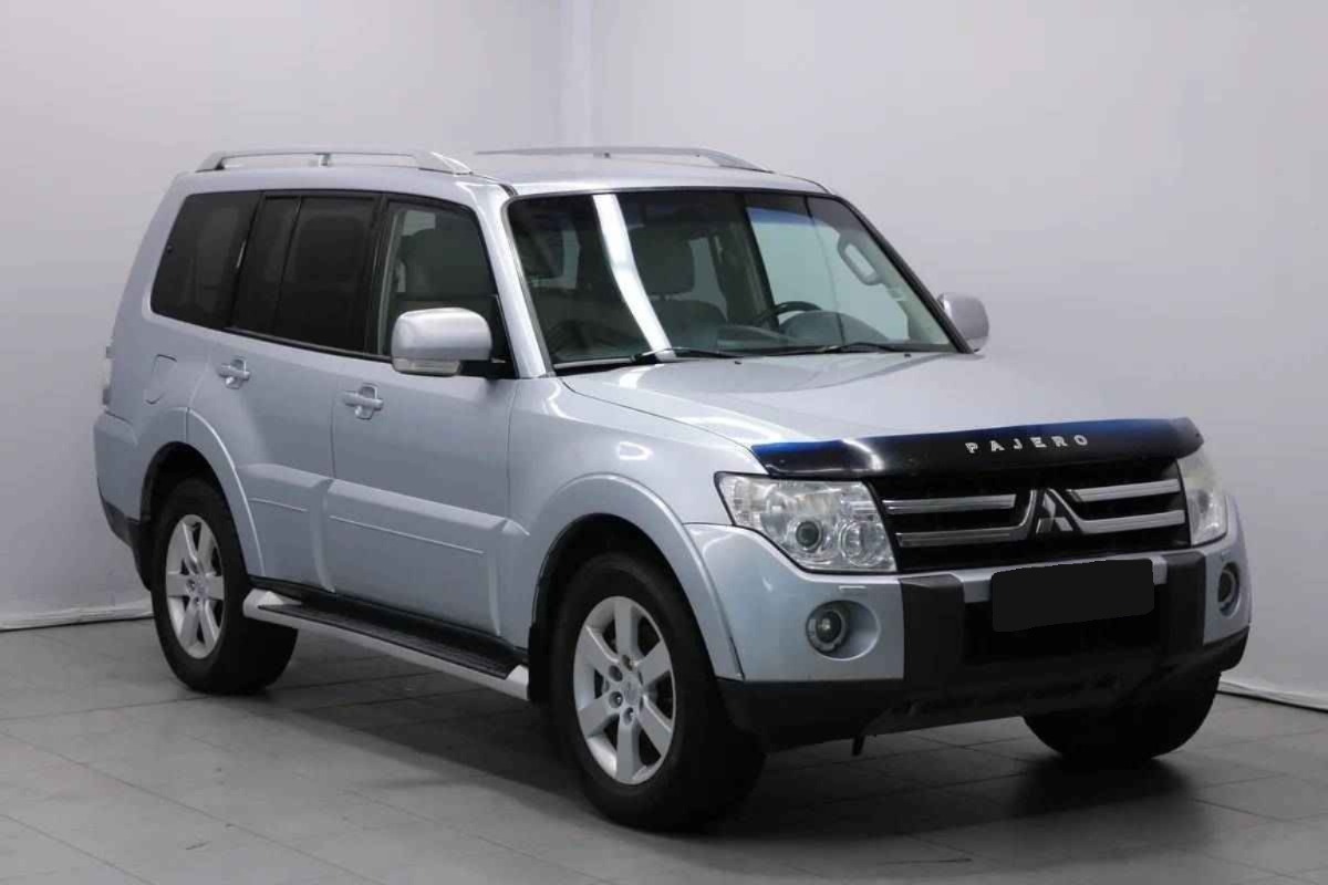 Mitsubishi Pajero, IV