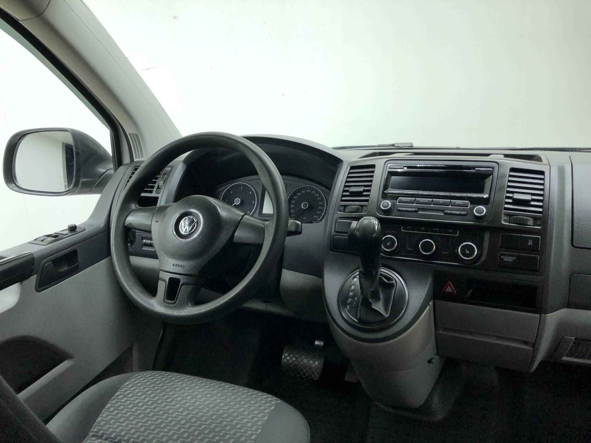 Volkswagen Caravelle, T5 Рестайлинг
