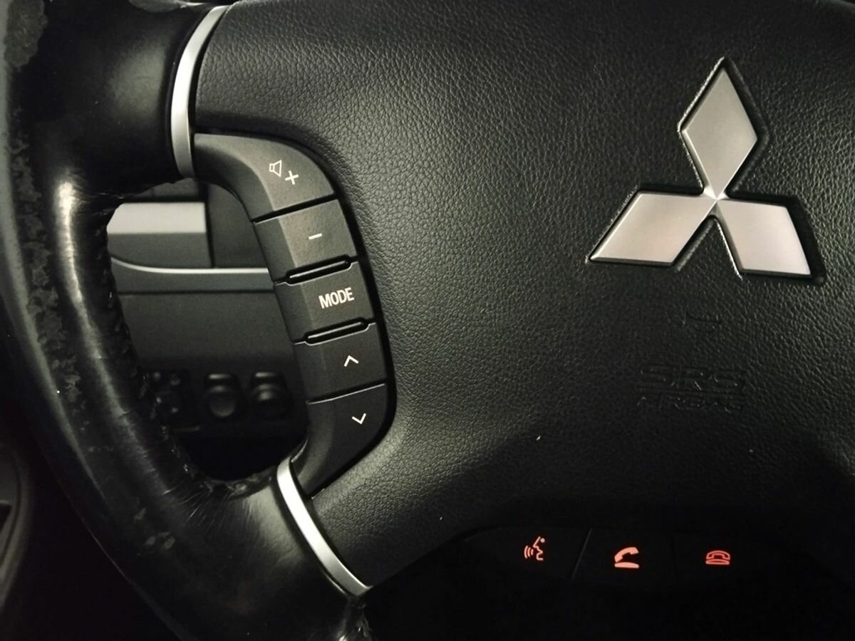 Mitsubishi Pajero, 2013