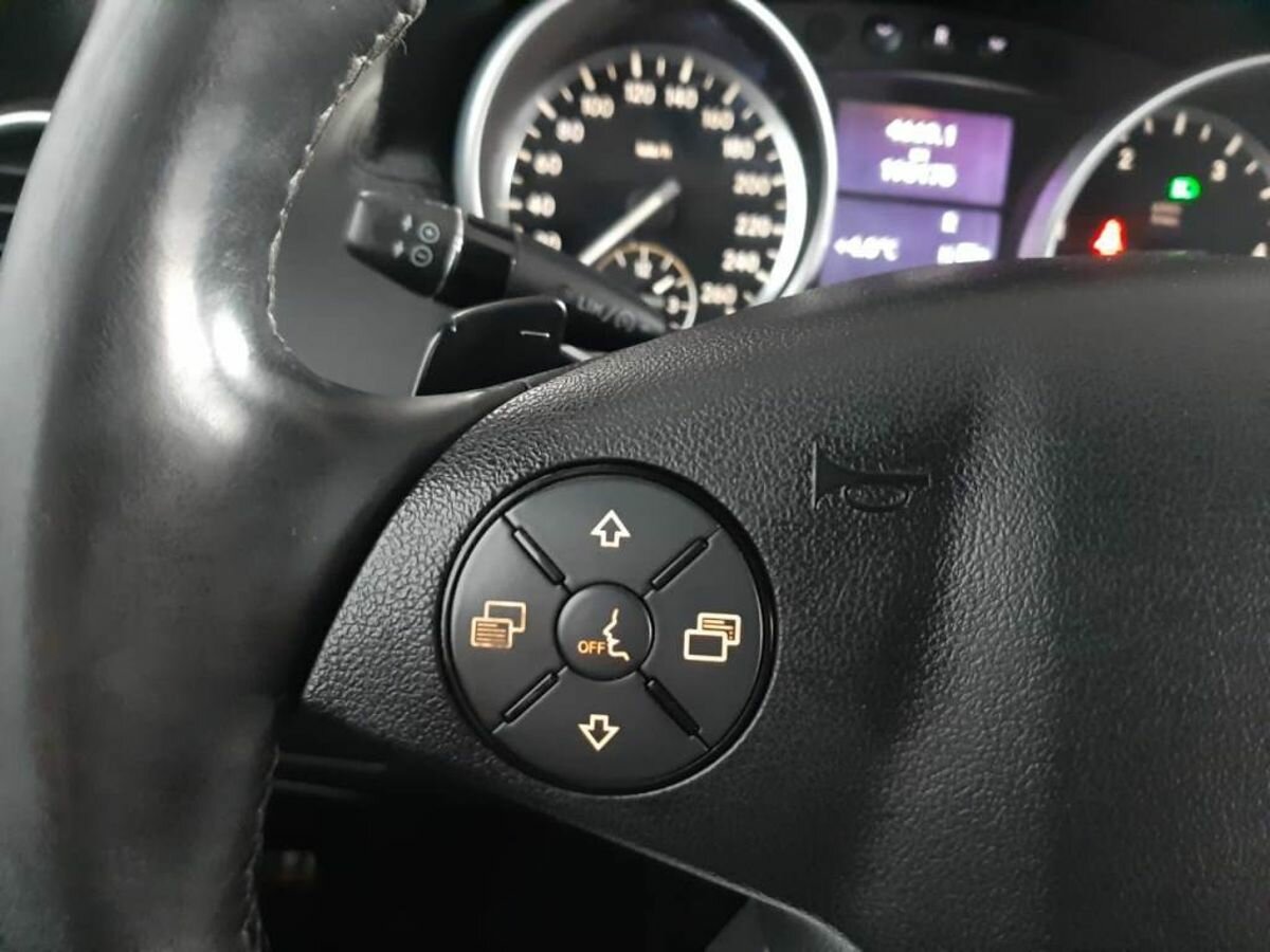 Mercedes-Benz GL-Класс 350, 2012